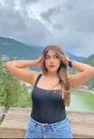 Erzurum Tecrubeli Escort Kadin