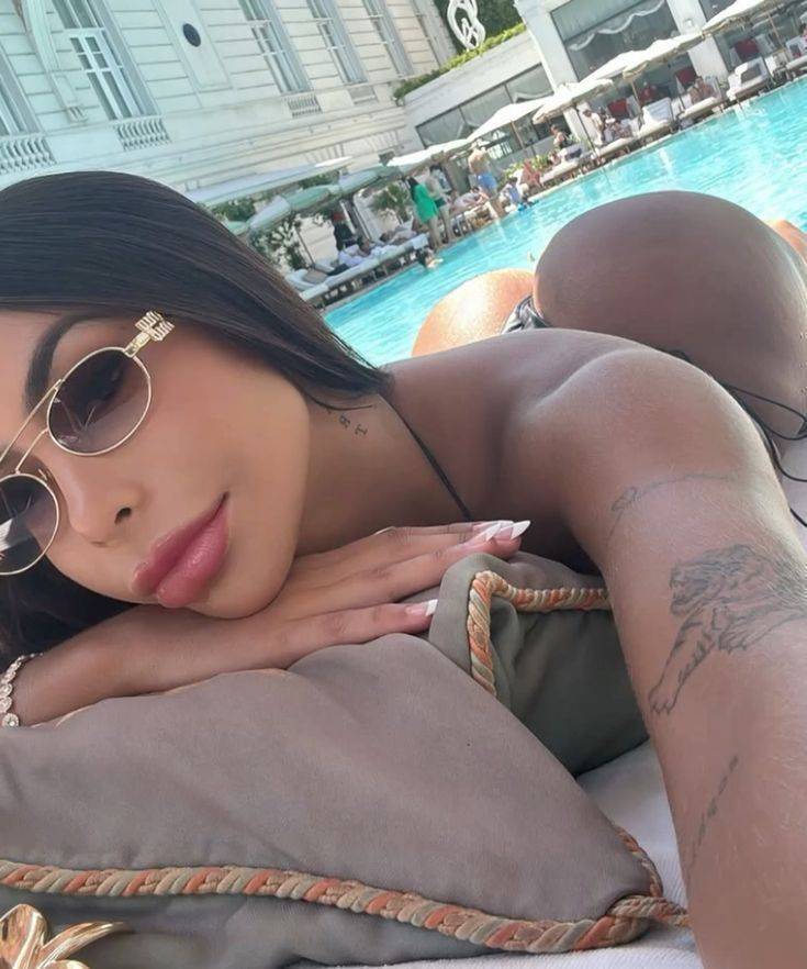 Elmalı Seksi Escort