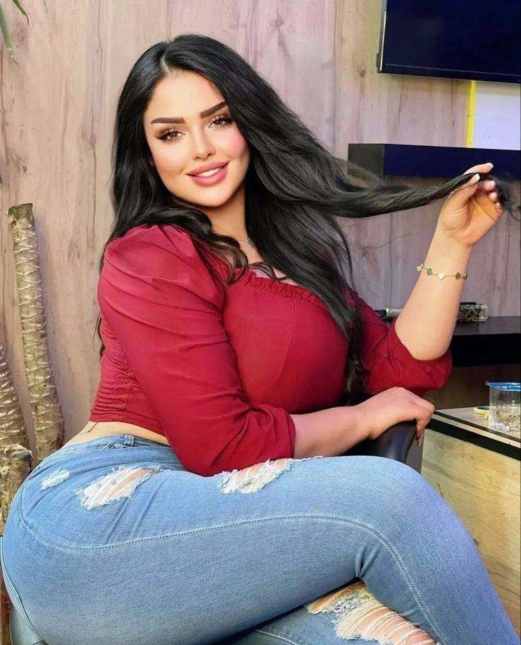 Sivrihisar Seksi Escort