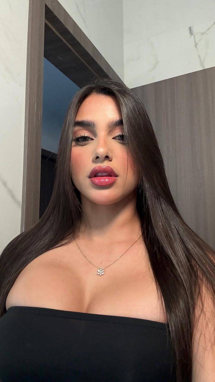 Serinhisar Eve Gelen Escort