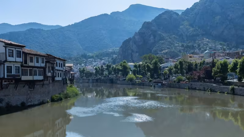 Amasya Hamamözü 7/24 Escort Rehberi