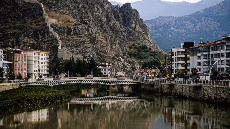 Amasya Taşova Egzotik Gorunumlu Escort