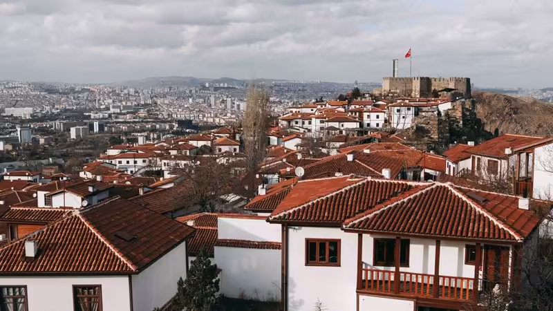 Ankara Akyurt Elden Alan Escort