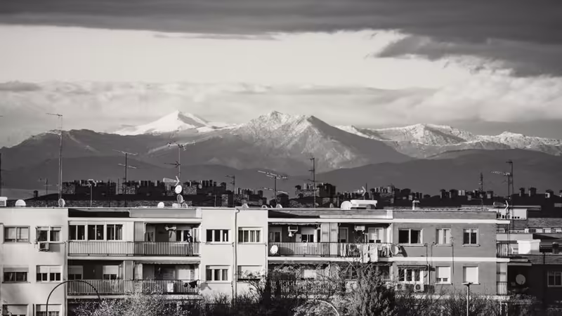 Antalya Demre Saatlik Bayan