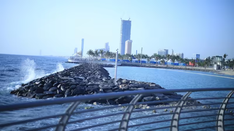 Antalya Finike Populer Bayan