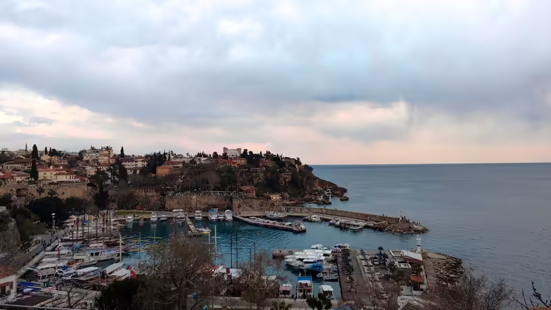 Antalya Finike Sehir Merkezi Yuruyus Rotalari