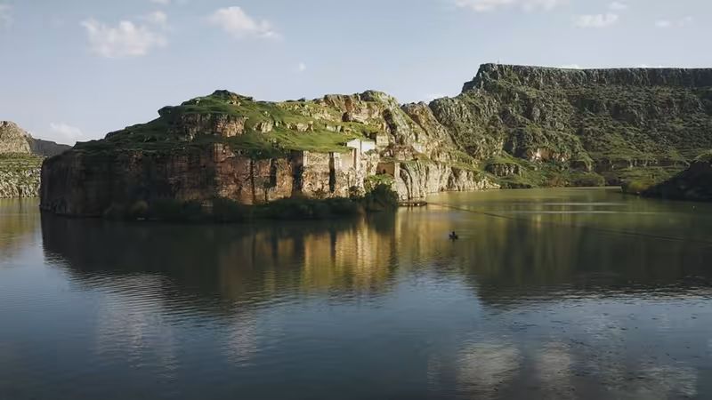 Burdur Altınyayla'da 1 Hafta Turist ve 1 Ay Yerel Yaşamanın Maliyet Farkı