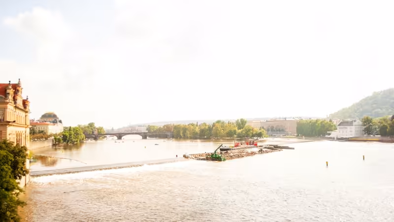 Bursa İnegöl Turist Bayan