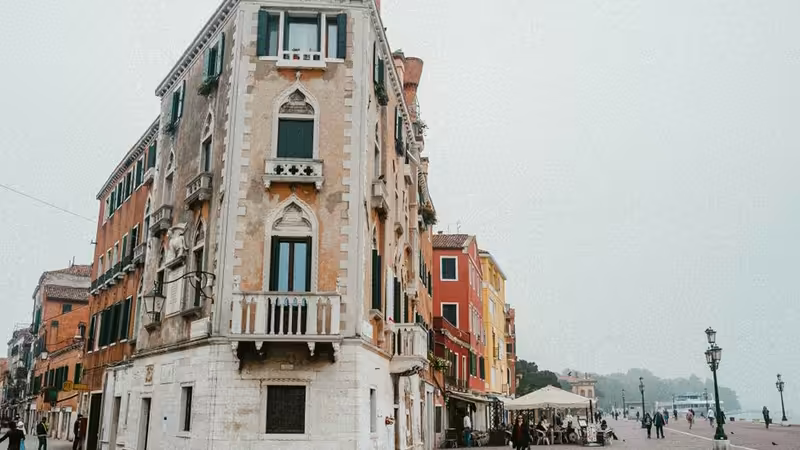 Çanakkale Ezine Escort Gorusmesinde Kisisel Bilgi Guvenligi