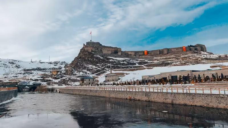 Erzurum Aşkale Kumral Escort Bayanlar