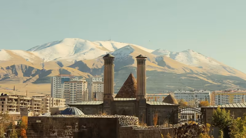 Erzurum Çat Ozbek Asilli Escort