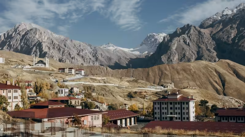 Hakkari Yüksekova Dogru Escort Secimi Nasil Yapilir