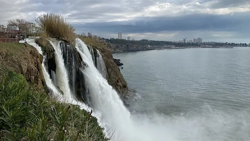 Çanakkale'da Canlı Müzik Olan Mekanlar