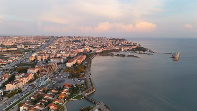 İstanbul Ümraniye Ince Yapili Escort Bayanlar