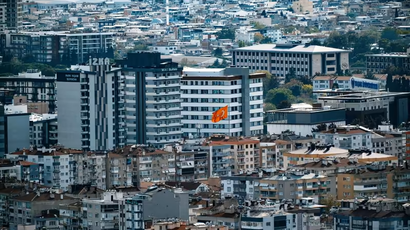İzmir Bayraklı Guncel Bayan Ilanlari