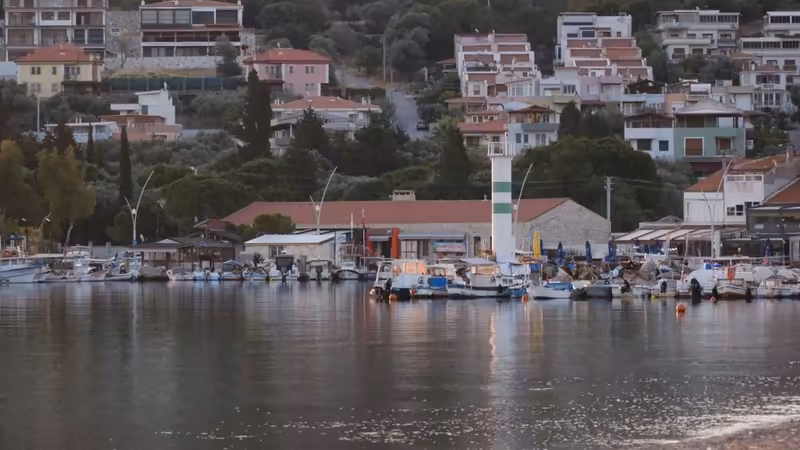 İzmir Karaburun Terminal Yakini Escort