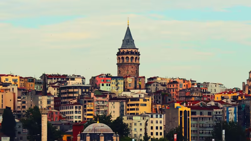 İzmir Torbalı Disari Cikan Escort