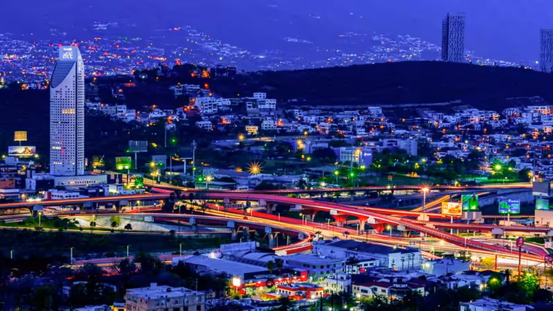 İzmir Urla Gecelik Bayan