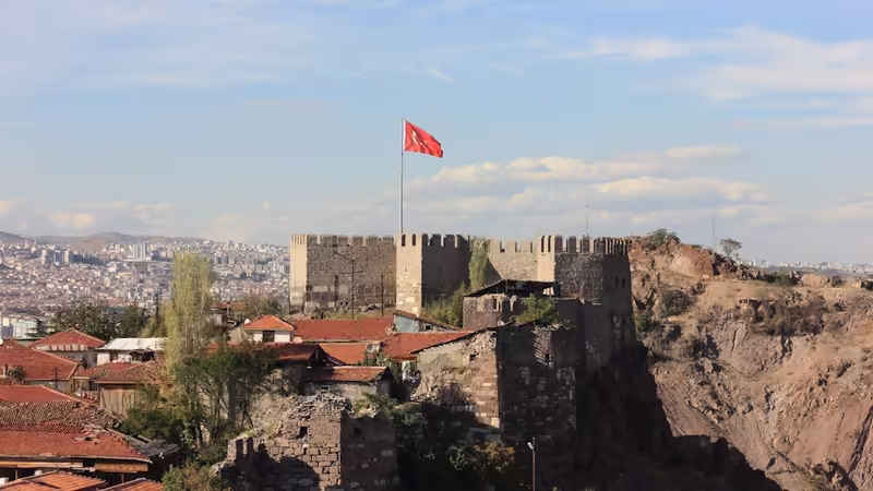Kibris Misafir Bayan