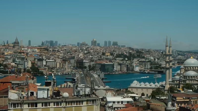 Kibris Gazimagusa Eve Gelen Bayan