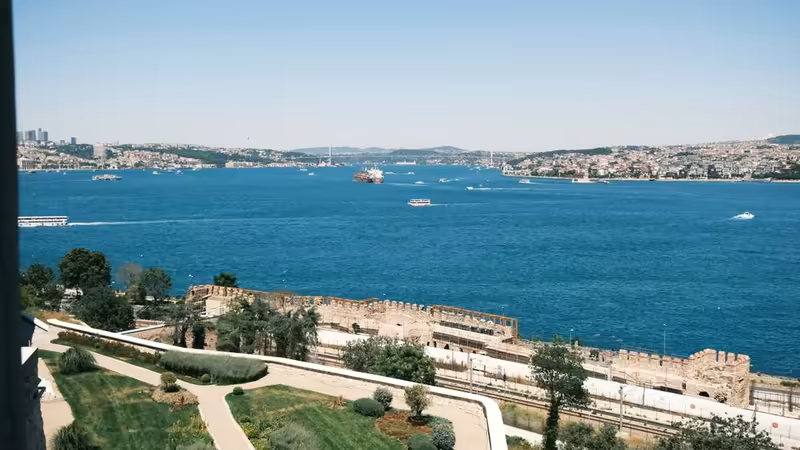 Kilis'da Gece Fotoğrafçılığı İçin En Estetik Caddeler ve Yapılar