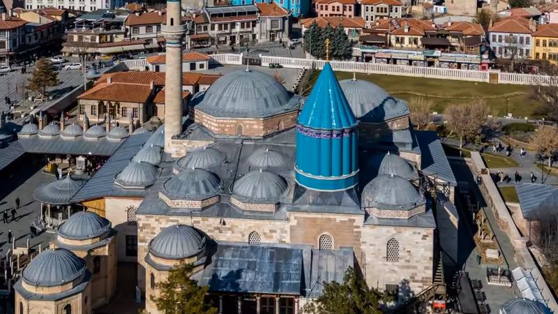 Konya Emirgazi Disari Cikabilen Escort