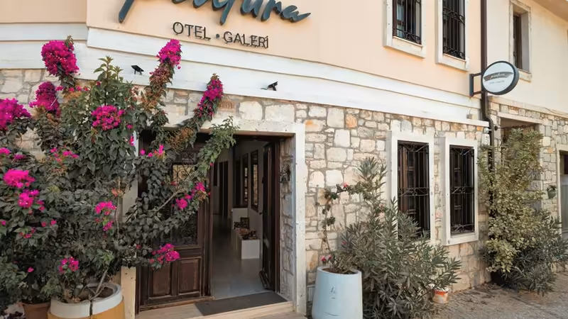 Manisa Gölmarmara Otel Escort