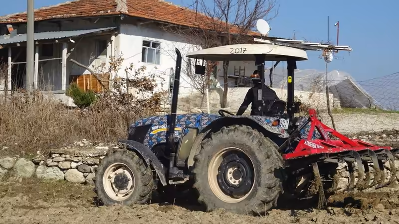 Manisa Gördes Gizli Bayan