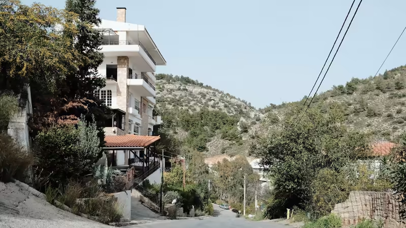 Mersin Yenişehir Genc Bayan