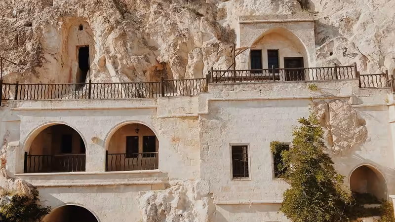 Nevşehir Derinkuyu Esmer Bayan