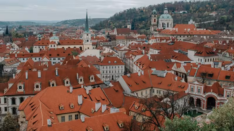 Ordu Korgan'da Manzara İzleyerek İçki İçilecek Teras (Rooftop) Barlar