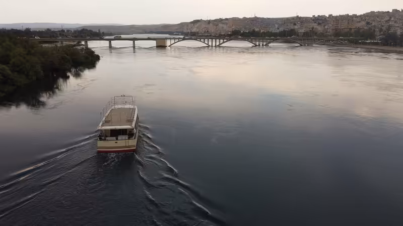 Şanlıurfa Karaköprü Is Seyahati Bayan