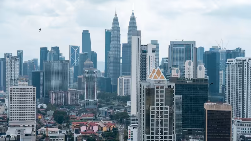 Şırnak Universiteli Eskort