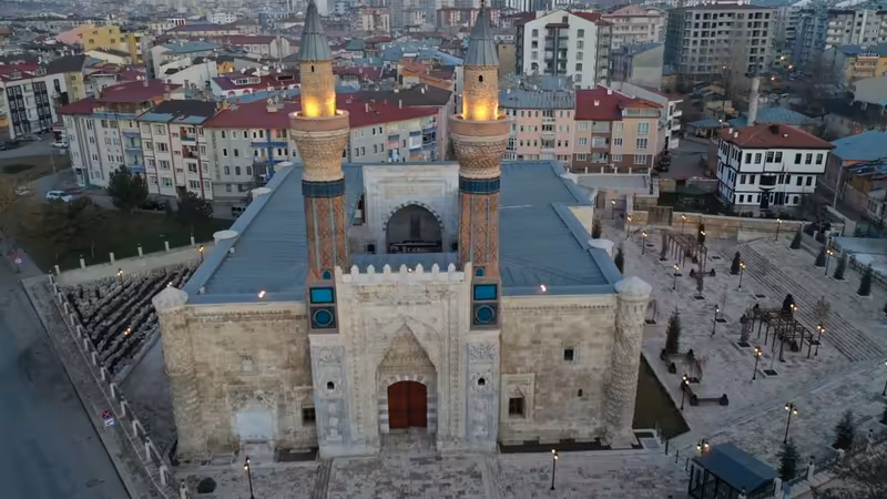 Sivas Seckin Bayan Profilleri