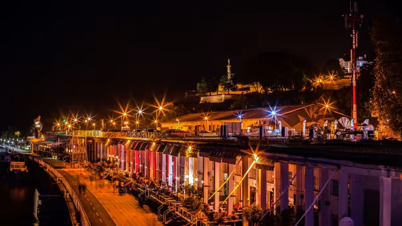 Trabzon Arsin Turist Bayan