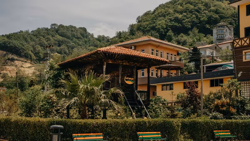 Trabzon Şalpazarı Buyuk Otellerde Bulusan Escort