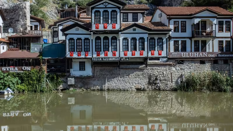 Uşak Ulubey Gercek Bayan