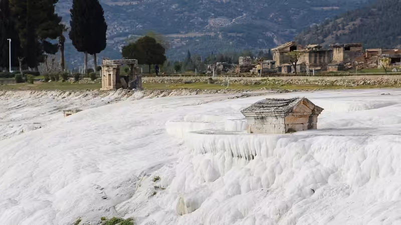 Van Çatak'ya Özgü El Sanatları ve Yerel Hediyelik Eşyalar