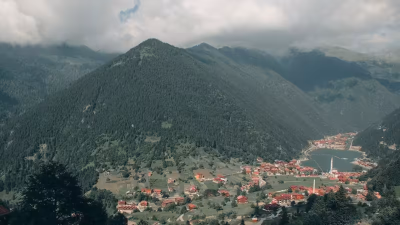 Van Erciş'da Uygun Fiyatlı Giyim ve Eşya Alışveriş Yerleri (Outlet)