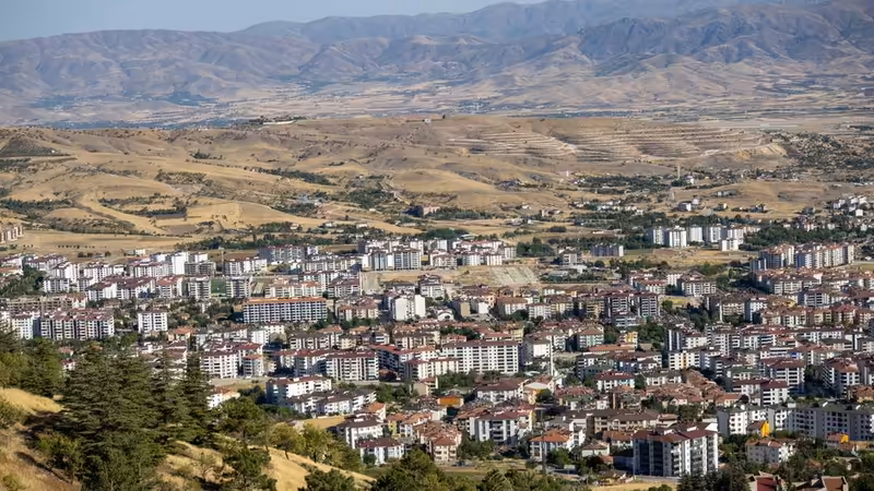 Van İpekyolu'da Araç Kiralama Rehberi ve Dikkat Edilmesi Gerekenler