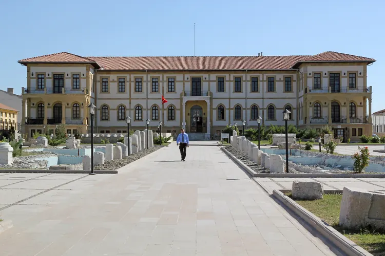 Merkez Yasam ve Sosyal Ortam