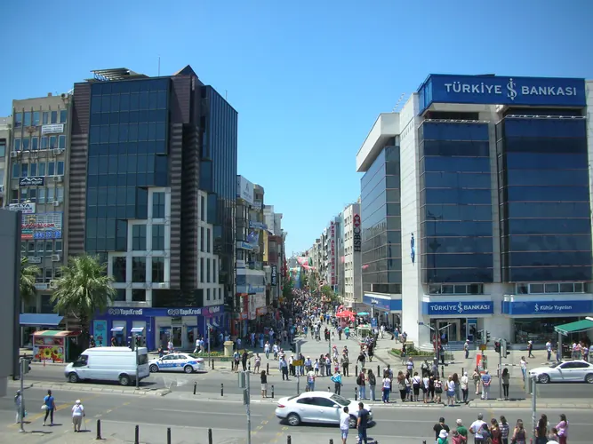 Karşıyaka Hakkinda Her Sey